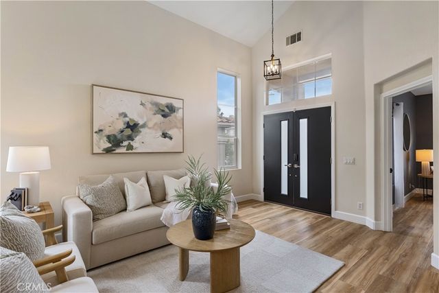2688 N Bentley, Orange, CA 92867