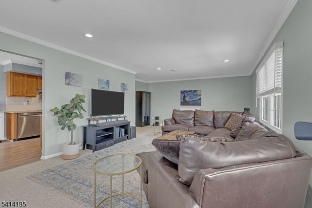 105 Newark Pompton Tpke 21, Pequannock Twp., NJ 07440