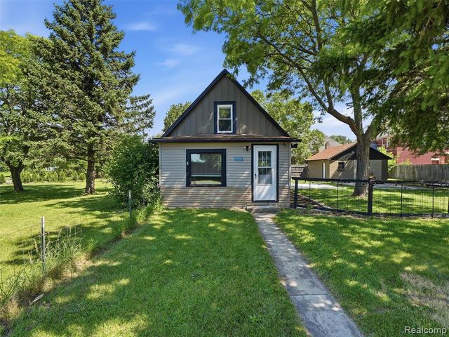 16853 Helen Street, Southgate, MI 48195