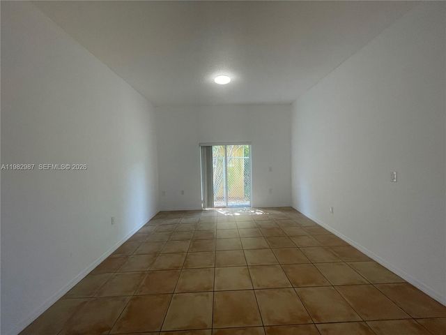 3421 SW 25th St 01, Miami, FL 33133