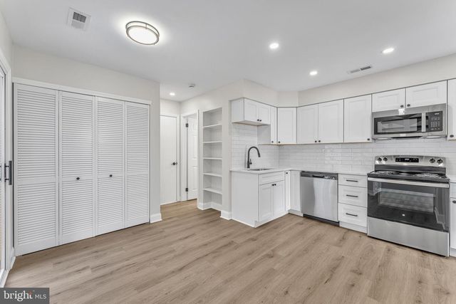 1228 CHANTICLEER, Cherry Hill, NJ 08003