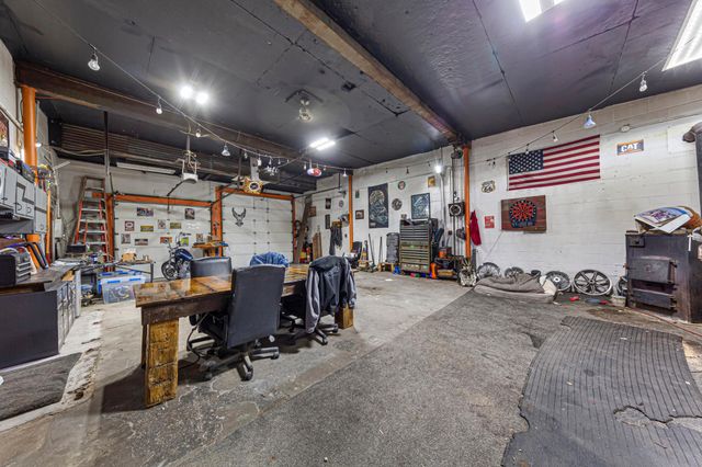 240 Rice Street N, Kasota, MN 56050