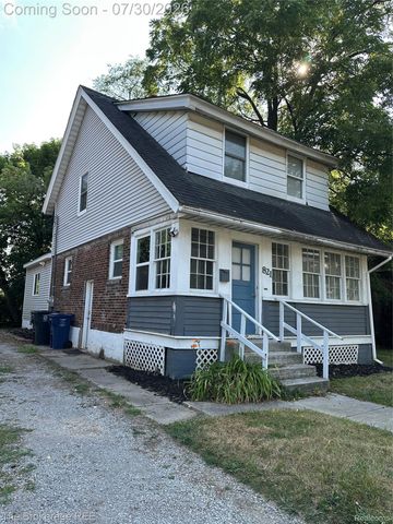821 N Chevrolet Avenue, Flint, MI 48504