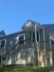 21 Lincoln Drive, Rocky Point, NY 11778