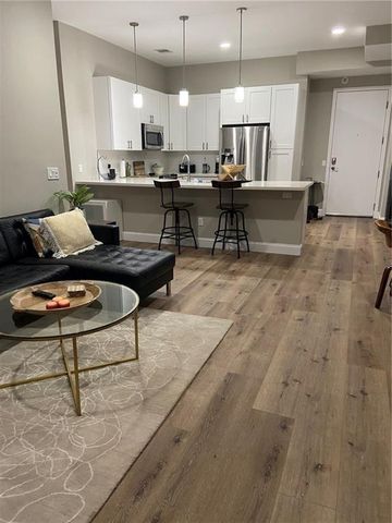 507 Sabine ST 1006, Austin, TX 78701