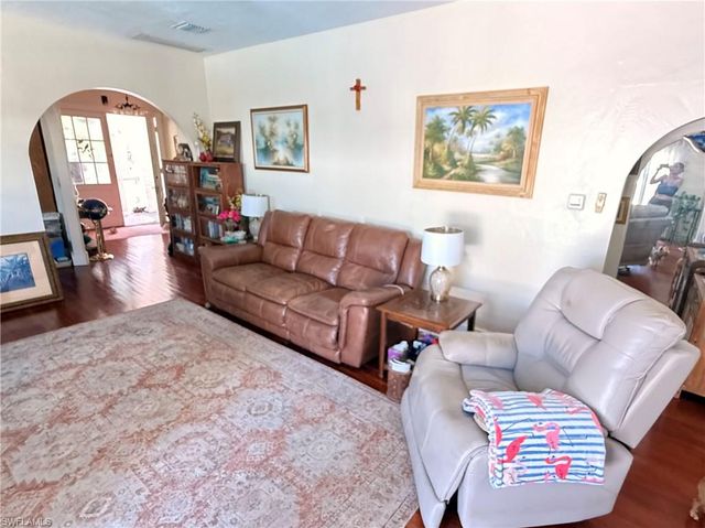 316 Royal Palm Park RD, Fort Myers, FL 33905