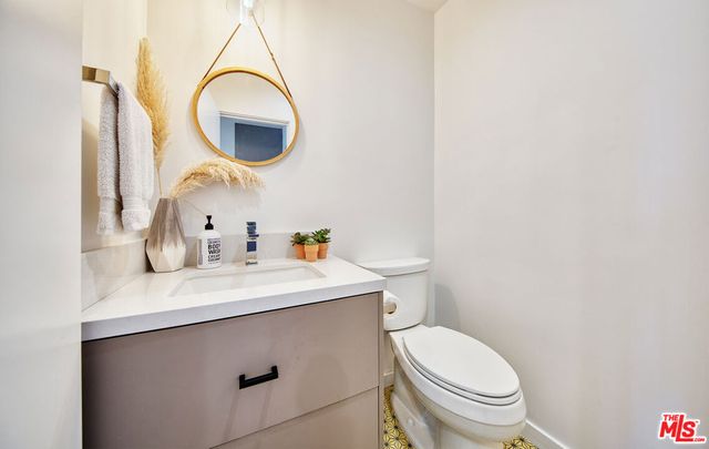 6623 Esplanade, Playa Del Rey, CA 90293