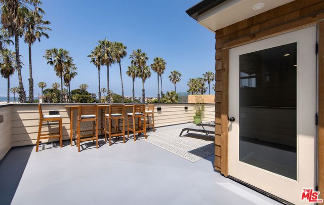 6623 Esplanade, Playa Del Rey, CA 90293