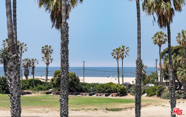 6623 Esplanade, Playa Del Rey, CA 90293