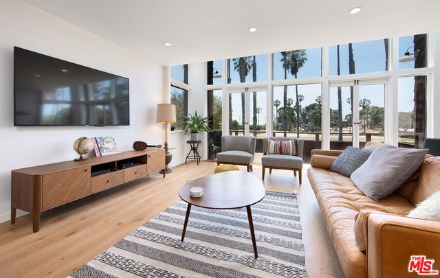 6623 Esplanade, Playa Del Rey, CA 90293