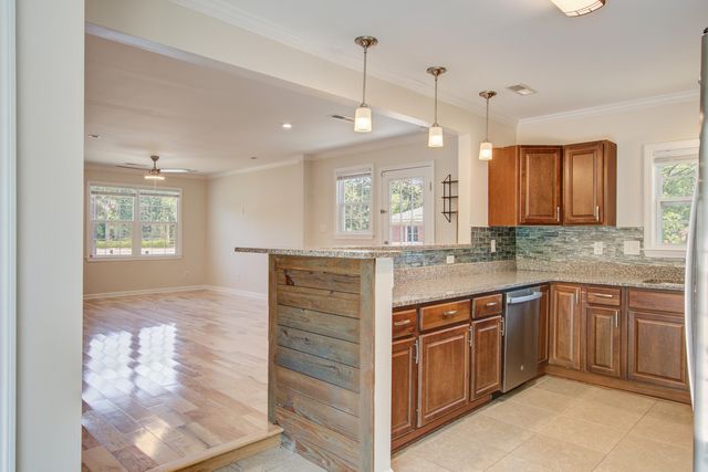 3627 Marginal Road, Mount Pleasant, SC 29466