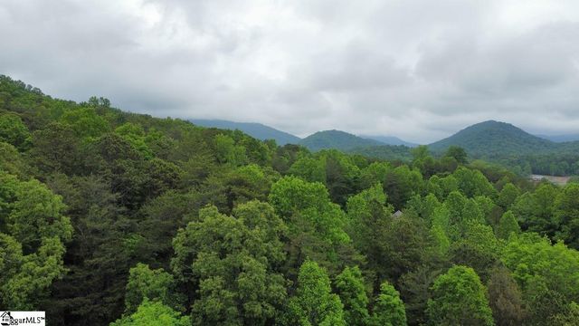 5 Queensmoor Road, Travelers Rest, SC 29690