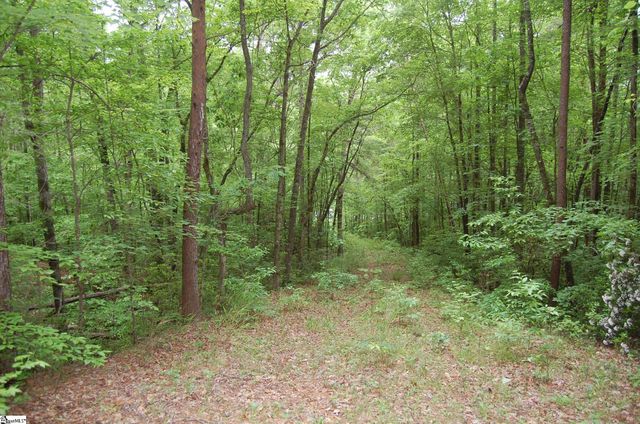 5 Queensmoor Road, Travelers Rest, SC 29690