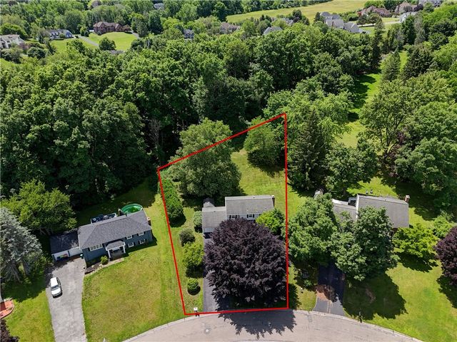 34 Sturbridge Lane, Pittsford, NY 14534