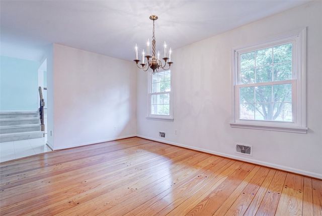 34 Sturbridge Lane, Pittsford, NY 14534
