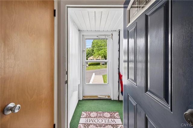 156 Cloveridge Drive, Syracuse, NY 13206