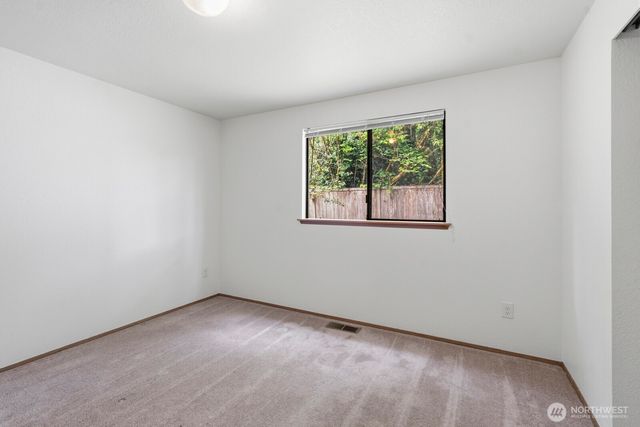 611 Phoenix Street NE, Olympia, WA 98506