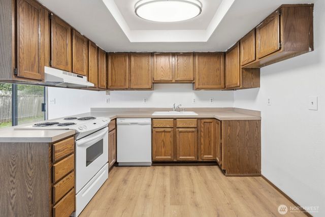 611 Phoenix Street NE, Olympia, WA 98506
