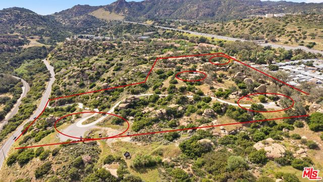 22001 Santa Susana Pass Road, Chatsworth (los Angeles), CA 91311