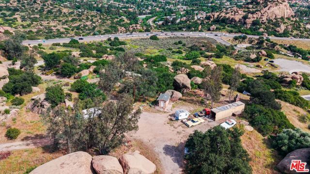 22001 Santa Susana Pass Road, Chatsworth (los Angeles), CA 91311