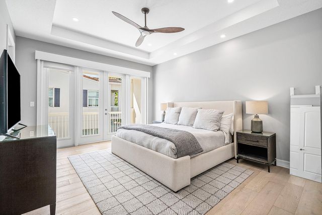 100 NW 69th Circle 44, Boca Raton, FL 33487