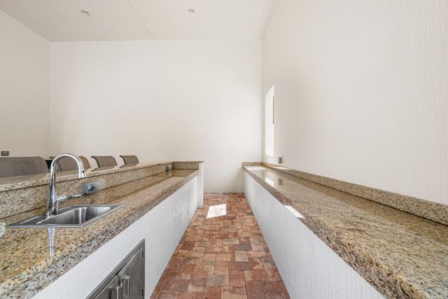 100 NW 69th Circle 44, Boca Raton, FL 33487