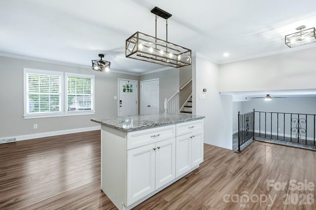 4400 Strangford Avenue, Charlotte, NC 28215