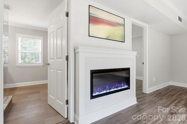 4400 Strangford Avenue, Charlotte, NC 28215