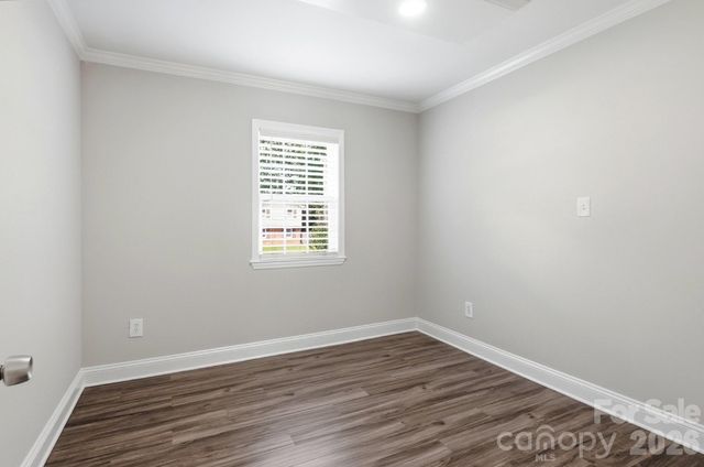 4400 Strangford Avenue, Charlotte, NC 28215