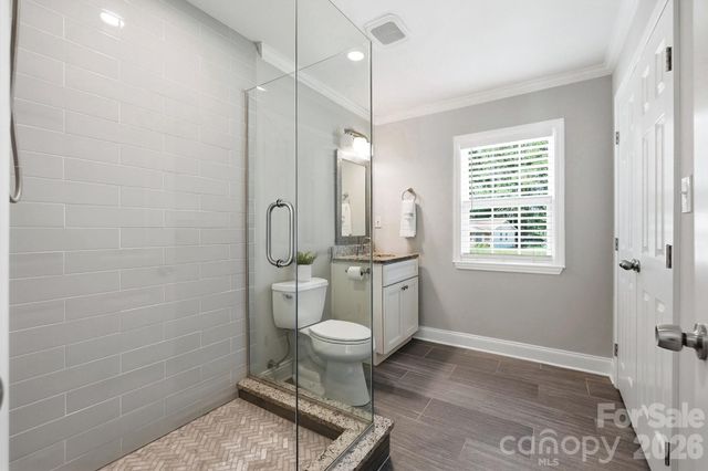 4400 Strangford Avenue, Charlotte, NC 28215