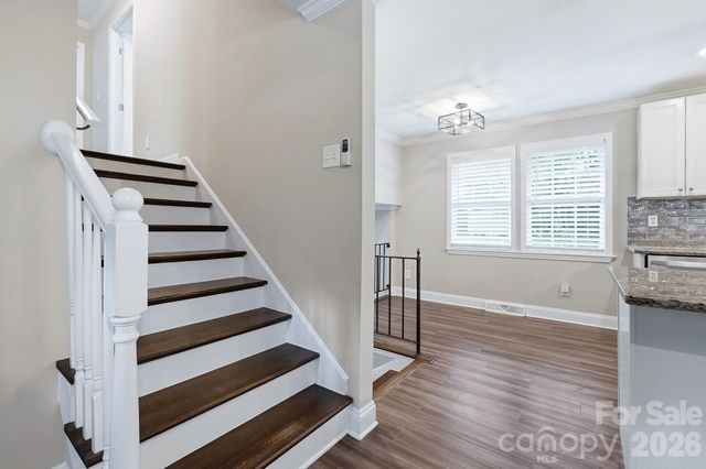 4400 Strangford Avenue, Charlotte, NC 28215