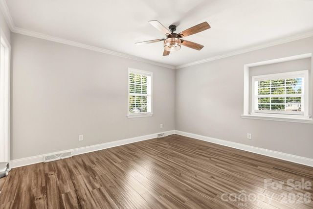4400 Strangford Avenue, Charlotte, NC 28215