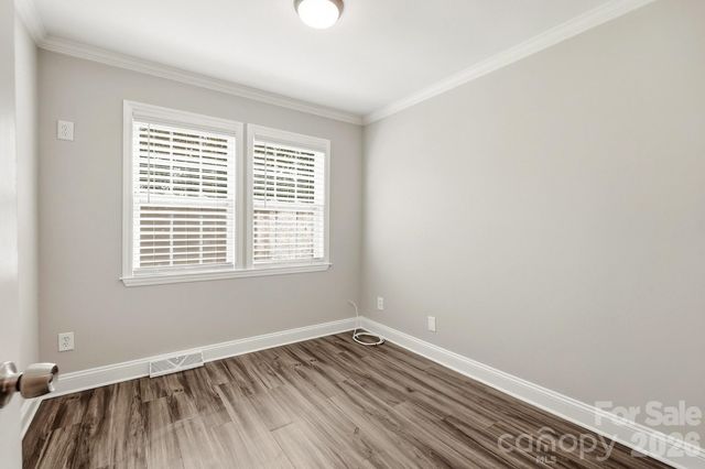 4400 Strangford Avenue, Charlotte, NC 28215