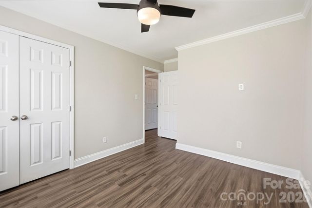 4400 Strangford Avenue, Charlotte, NC 28215