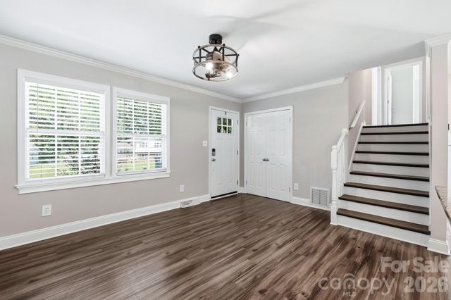 4400 Strangford Avenue, Charlotte, NC 28215