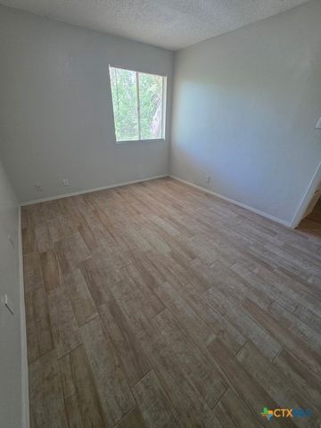 2010 S 15th Street A, Temple, TX 76504