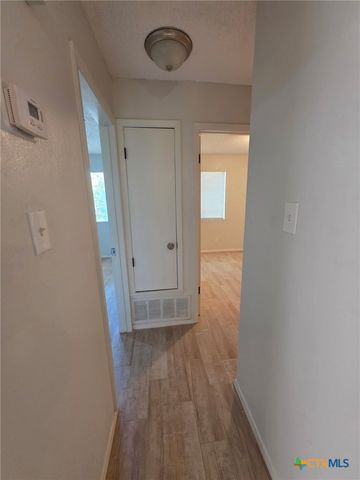 2010 S 15th Street A, Temple, TX 76504