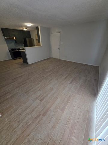 2010 S 15th Street A, Temple, TX 76504