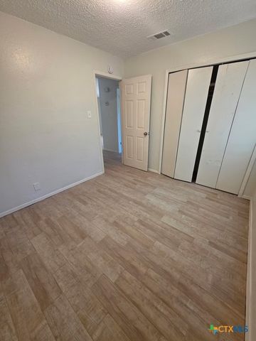 2010 S 15th Street A, Temple, TX 76504