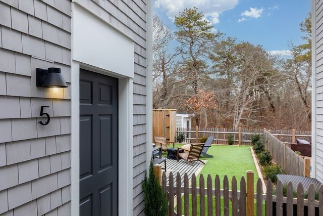 286 Bradford St A5, Provincetown, MA 02657