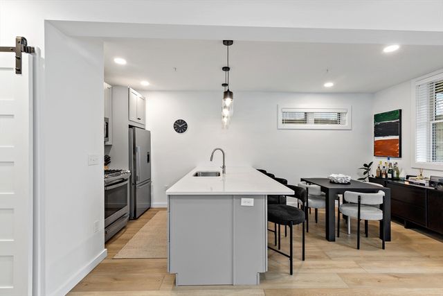 286 Bradford St A5, Provincetown, MA 02657