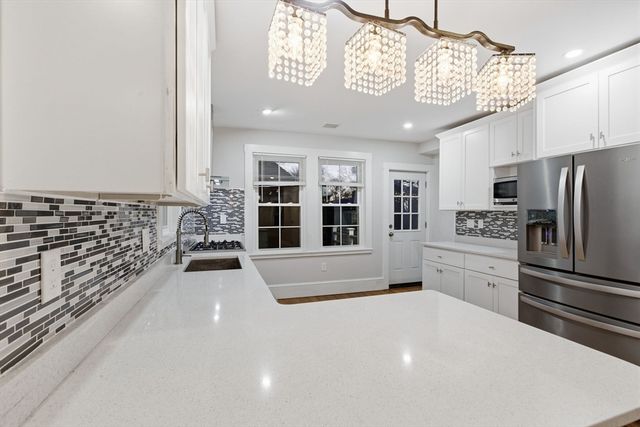 318 Concorde Ave 2, Cambridge, MA 02138