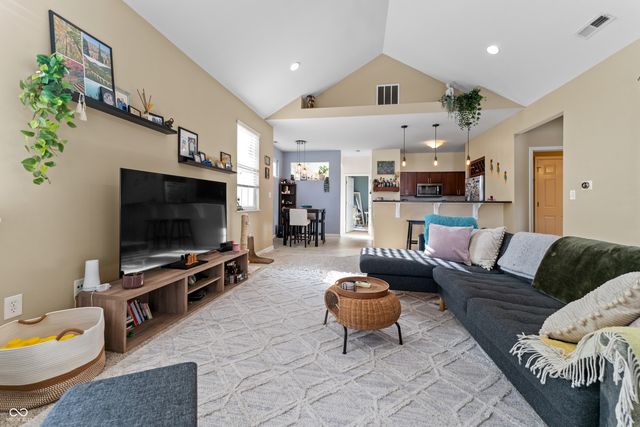 2322 N Pennsylvania Street, Indianapolis, IN 46205