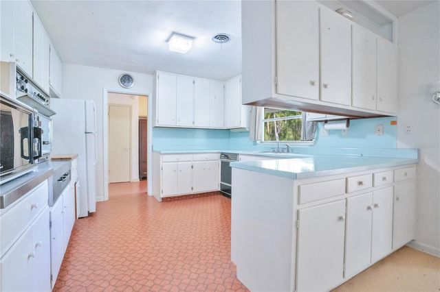 3640 BELMONTE DRIVE, Indian Lake Estates, FL 33855