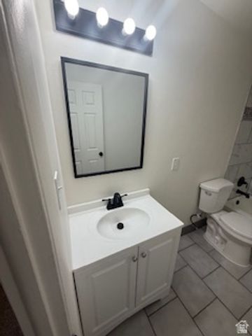 6389 W 3570 S, West Valley City, UT 84128