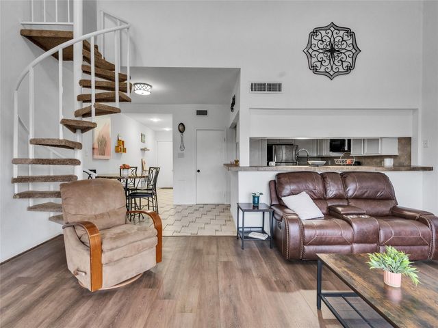 174 April Point Drive S, Conroe, TX 77356