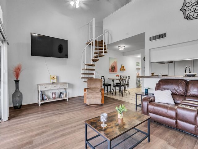 174 April Point Drive S, Conroe, TX 77356