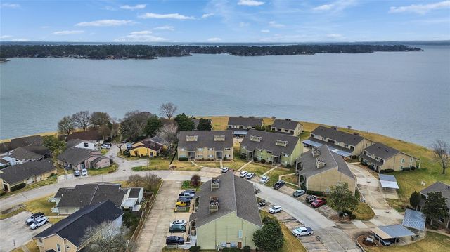 174 April Point Drive S, Conroe, TX 77356