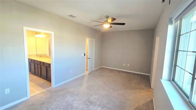 11992 SANDS COVE, Orlando, FL 32828