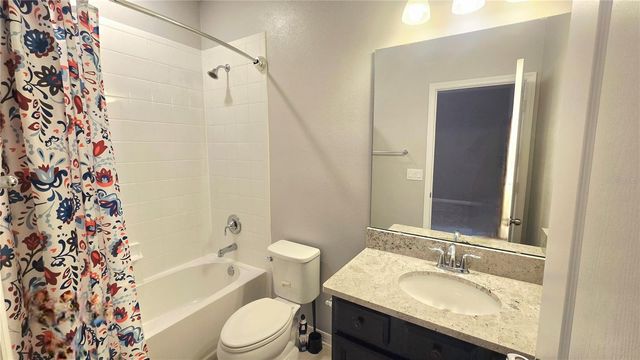 11992 SANDS COVE, Orlando, FL 32828